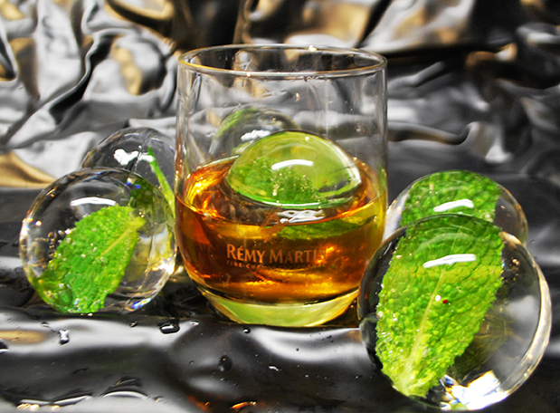 Mint Sphere With Glass