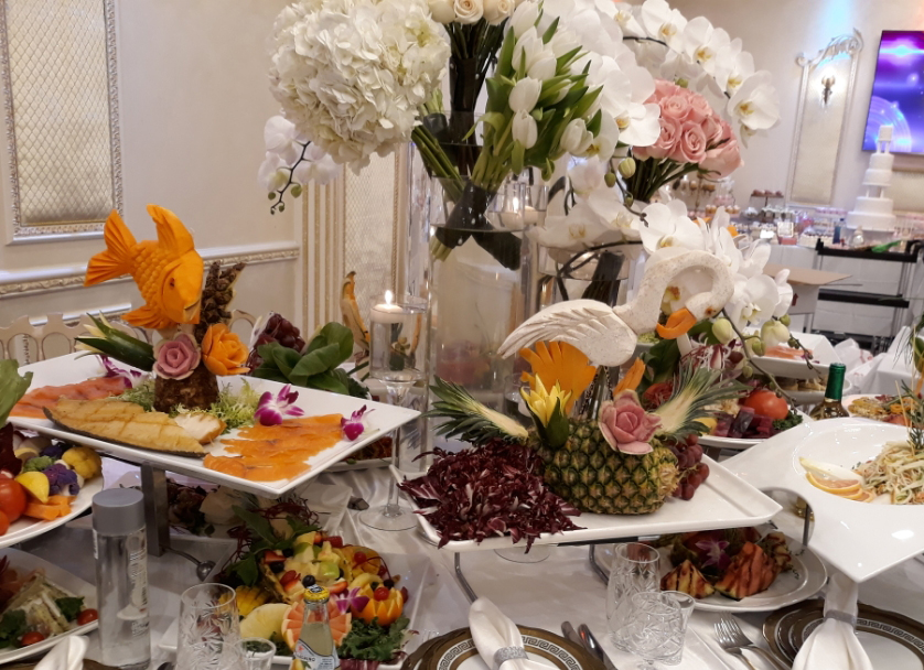 Fish And Bird Display