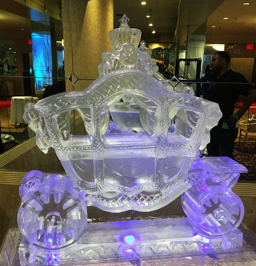 Royal Carriage 2 Blocks